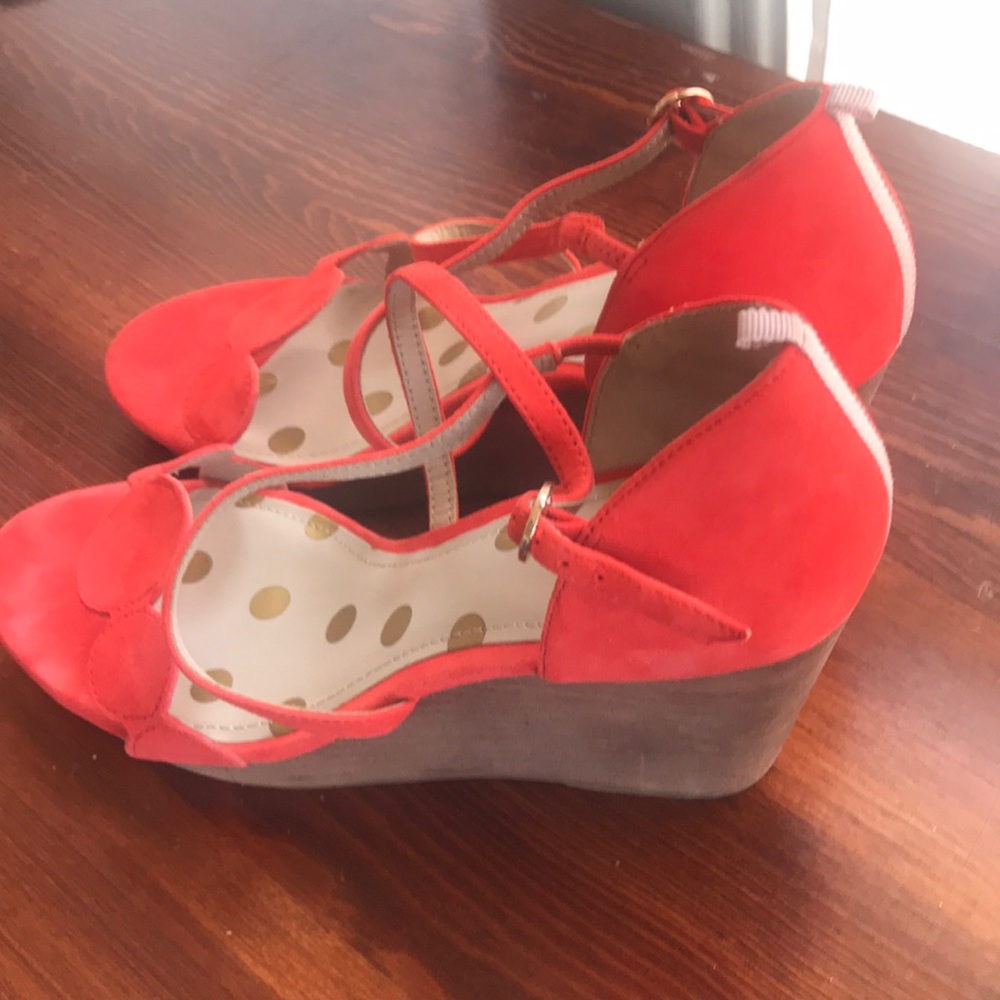 NEW Boden Wedge Sandal
